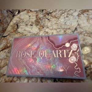 HUDA BEAUTY Rose Quartz Eyeshadow Palette